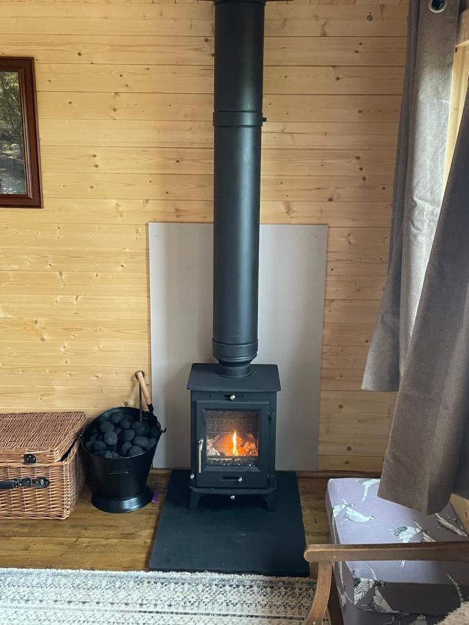 Cosy Cabin In Annie'S Meadow West Meon Exterior foto